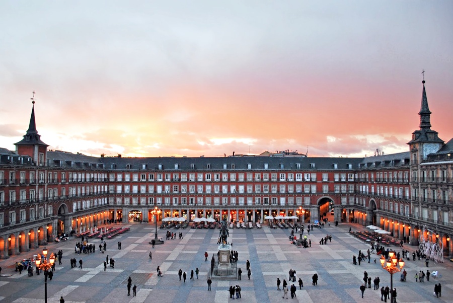 Туристический маршрут по Мадриду вокруг Plaza Mayor