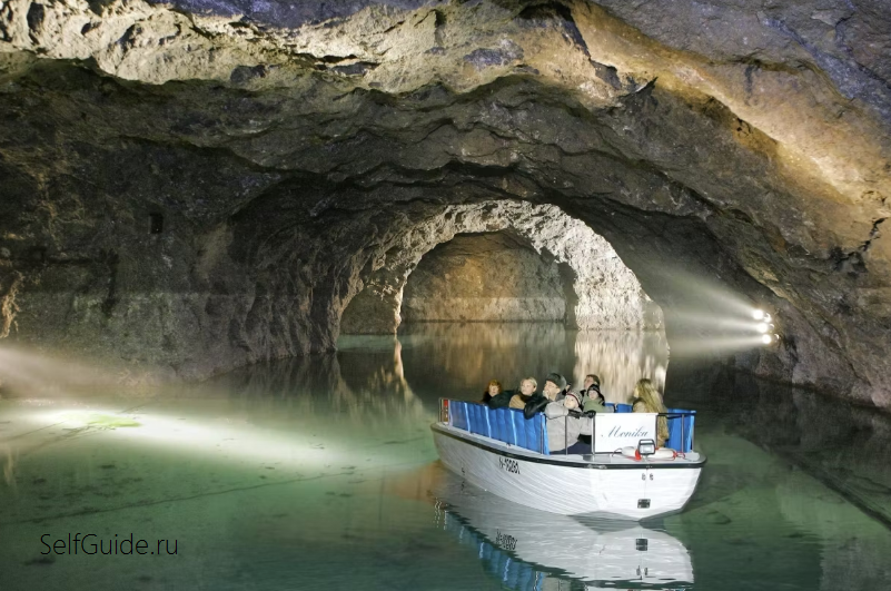 Подземное озеро Зегротте (Seegrotte Hinterbrühl) в окрестностях Вены