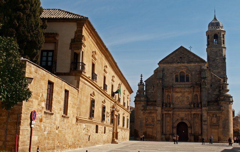 File:Iglesia del salvador ubeda 001.jpg
